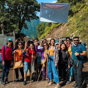 Valley of Flowers trek in Uttarakhand with blooming alpine flowers
